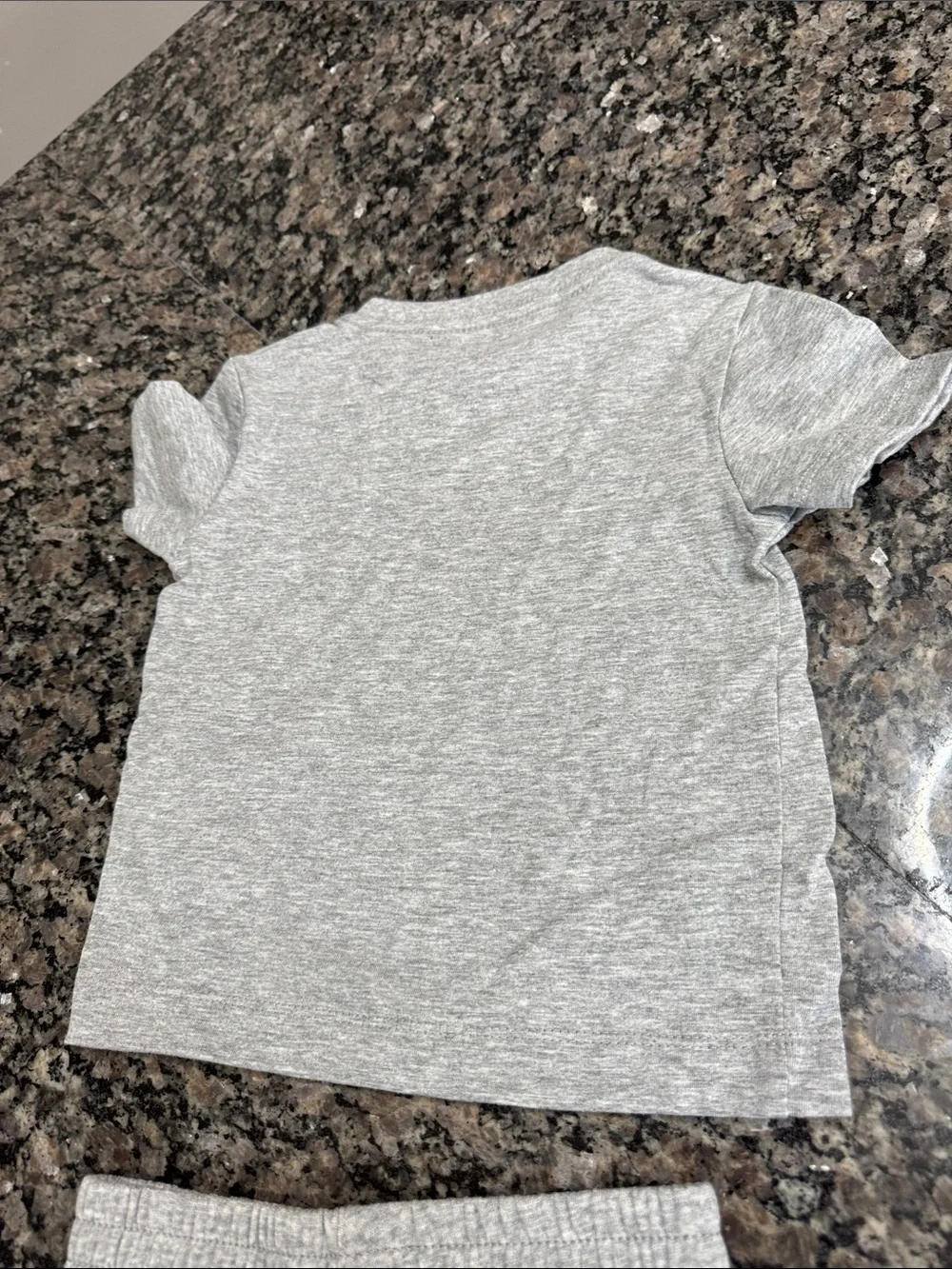 Nike Grey Heather Logo Tee and Shorts Set NWOT 2T - Picture 5 of 7